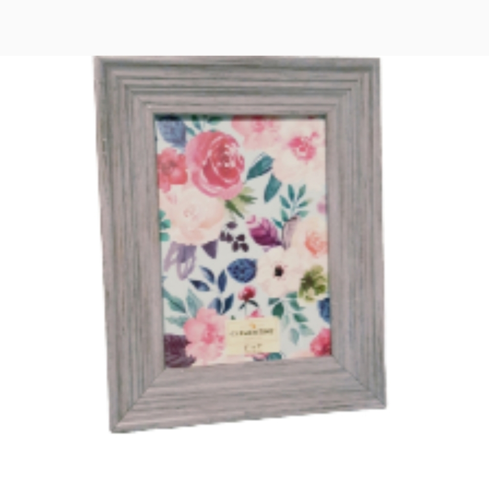 Gray Picture Frame PLEASE READ DESCR.